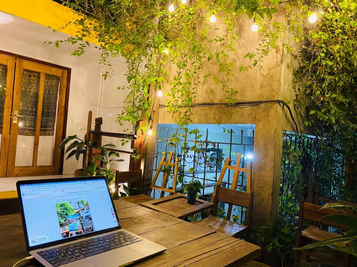 Chu Nhat Cafe & Homestay - 12 Ngo 41 Duong Lang - Co So 1 Hanoj Exteriér fotografie