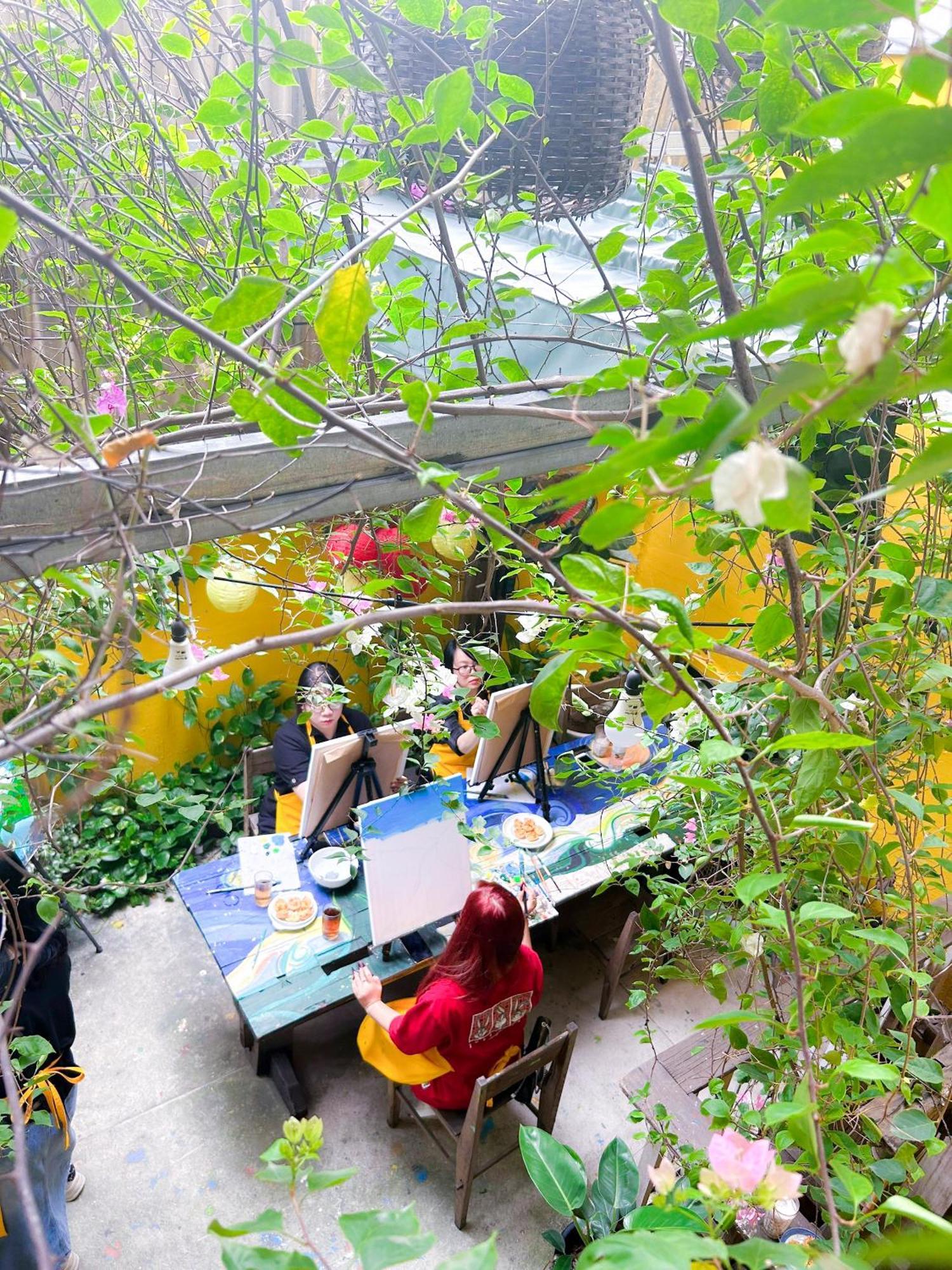 Chu Nhat Cafe & Homestay - 12 Ngo 41 Duong Lang - Co So 1 Hanoj Exteriér fotografie